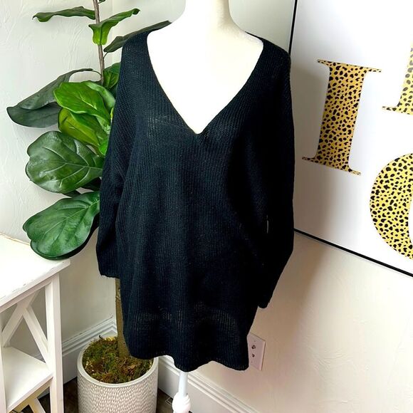 Sweaters - Long Black Knit Sweater